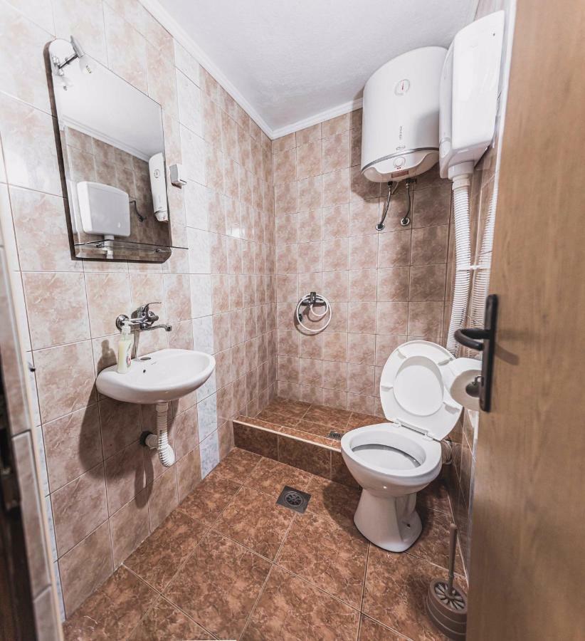 Kruče Apartments Ljujic מראה חיצוני תמונה